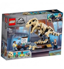 Izložba fosila dinosaurusa Ti-reksa  Lego Jurassic World